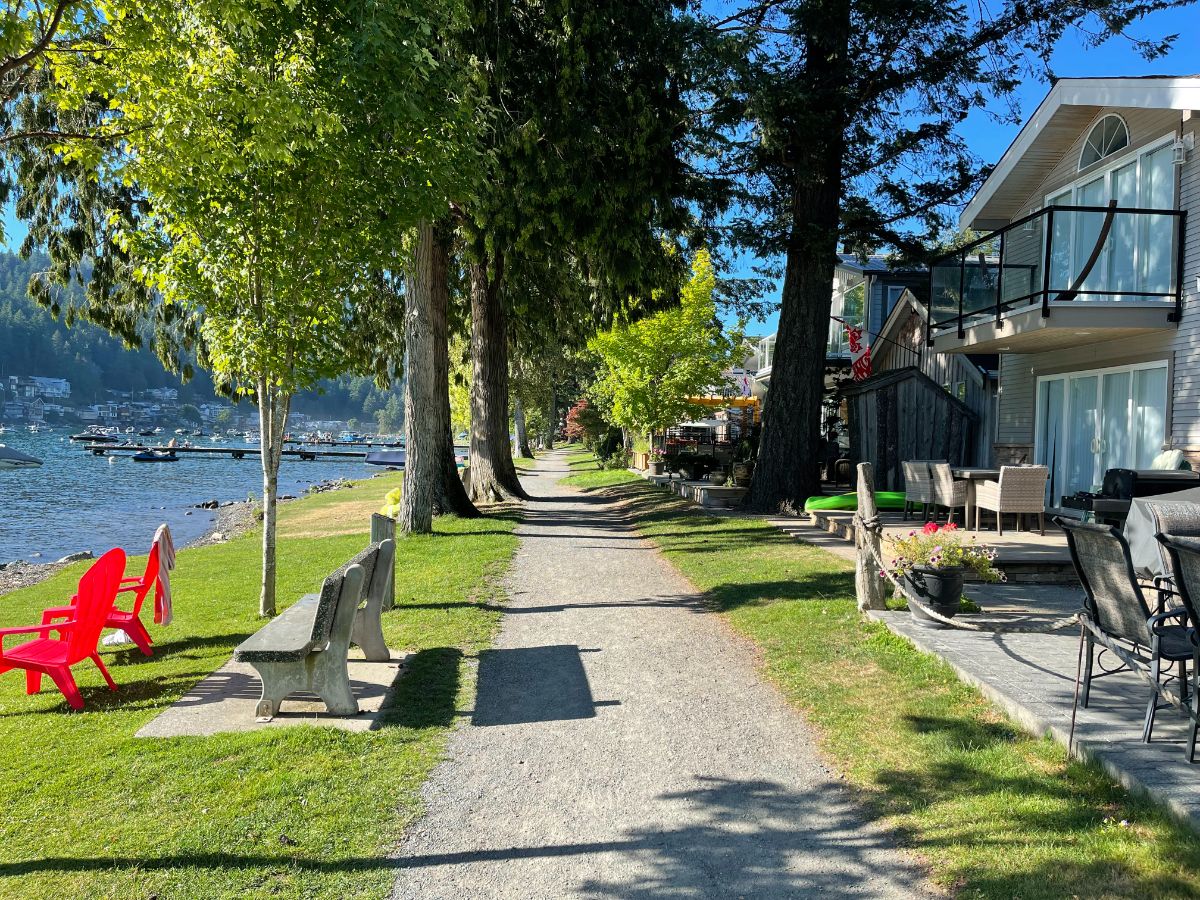 Cultus Lake, BC Walking Trail