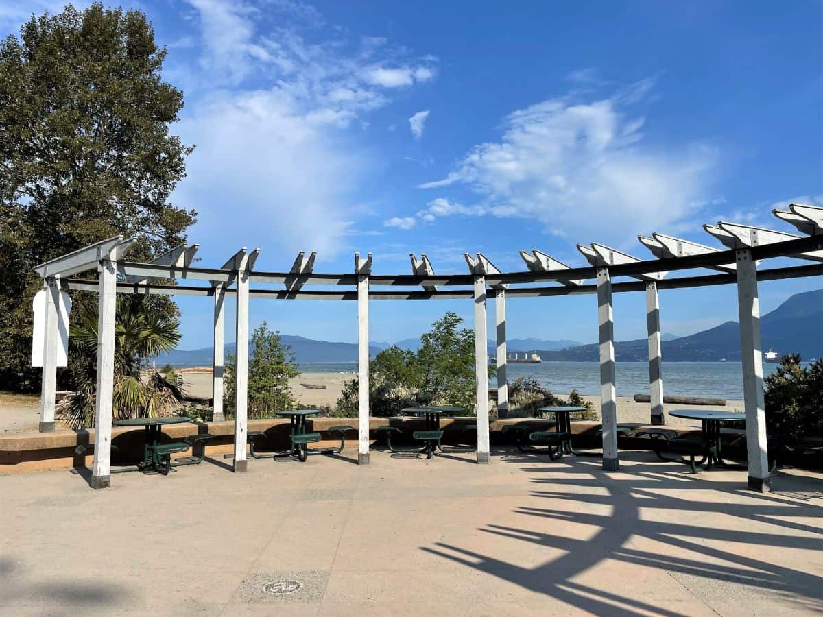 dining at spanish banks concession in vancouver