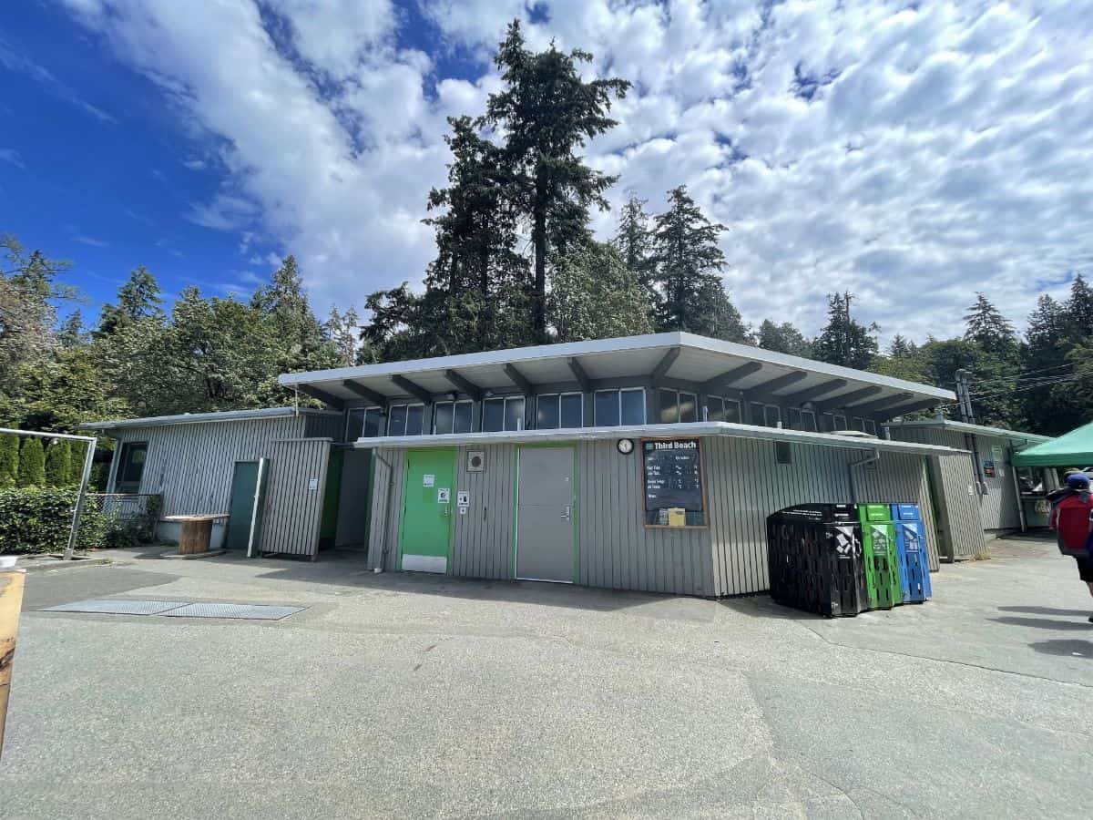 public restrooms at third beach in vancouver