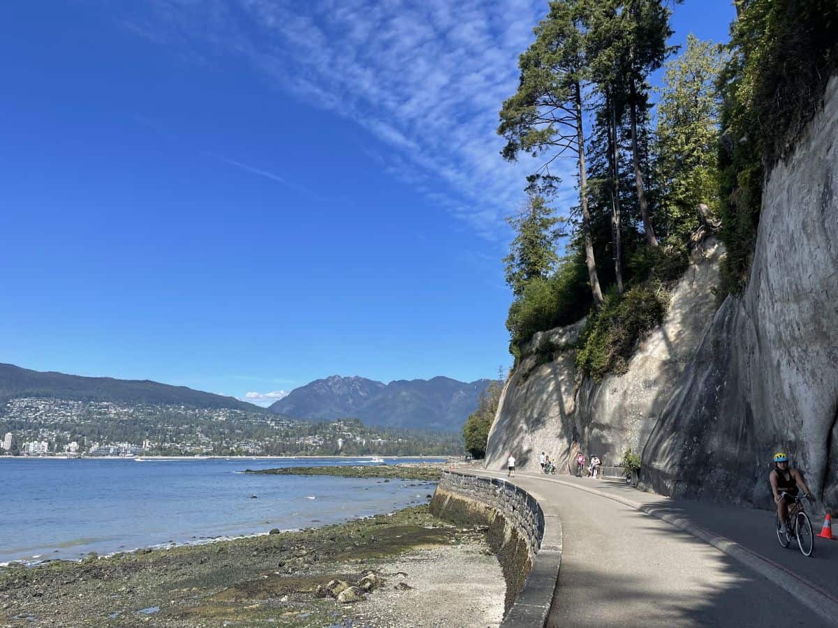 cliffside along the vancouver seawall