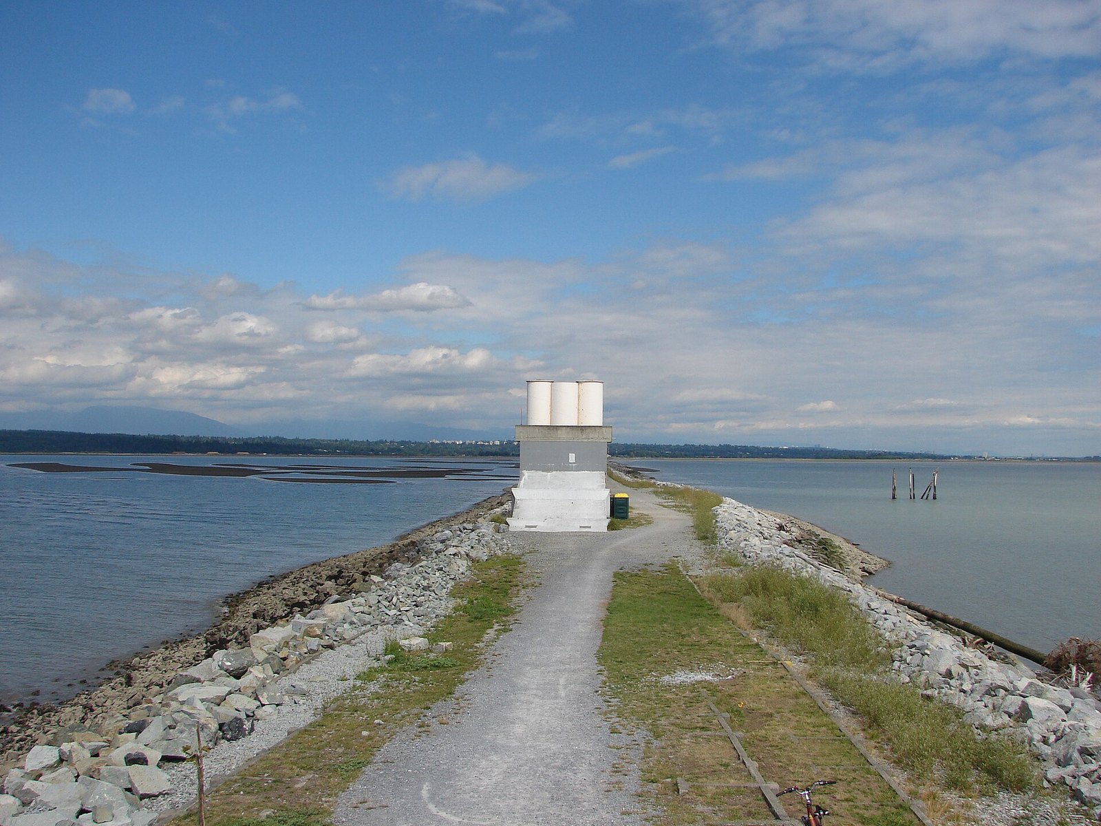 Iona Jetty (Iona Beach Regional Park, Richmond)