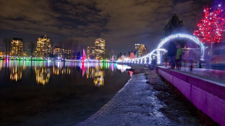 Free Christmas Light Displays Around Metro Vancouver