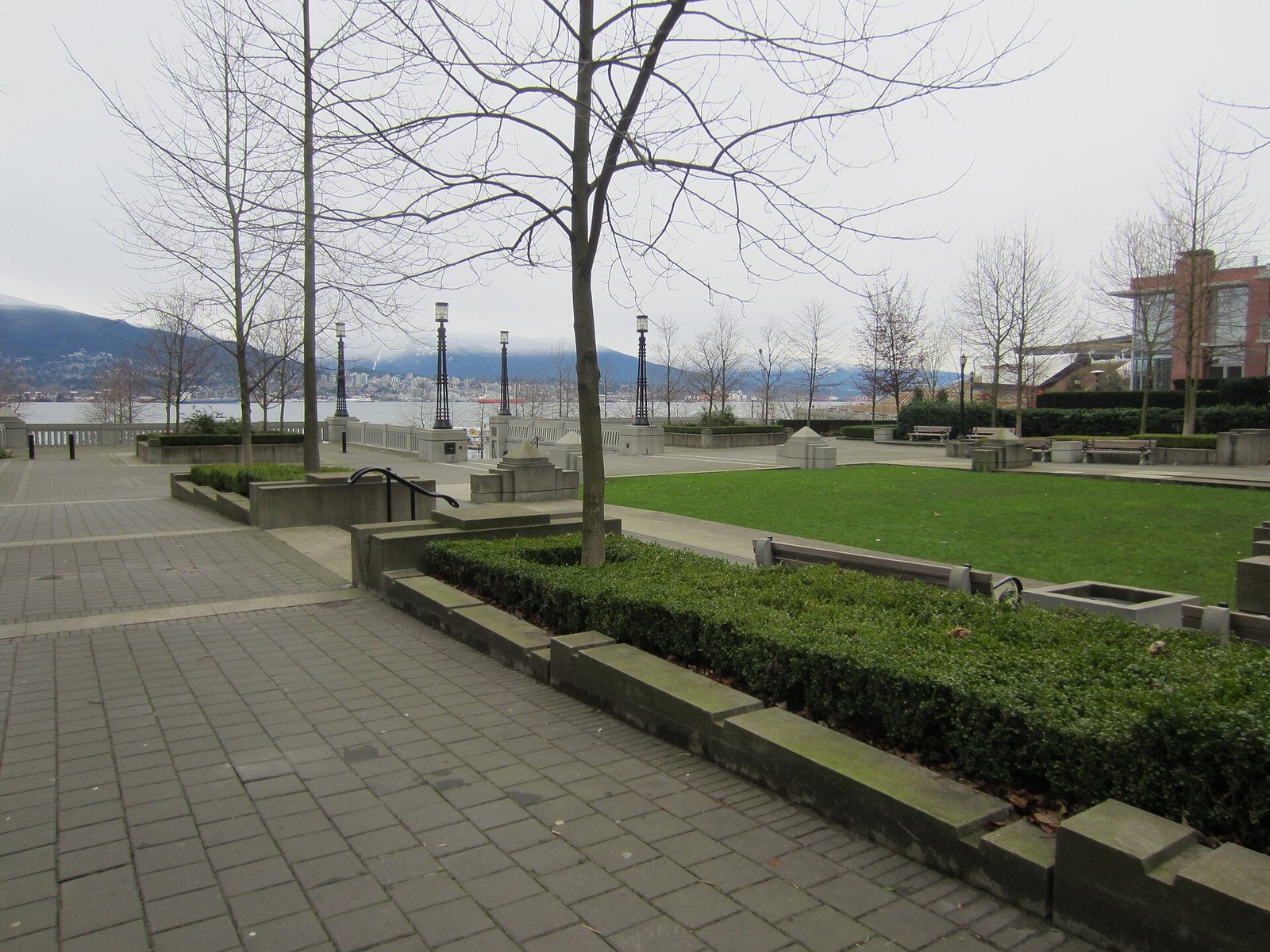 Coal Harbour and Harbour Green Park (Downtown waterfront)